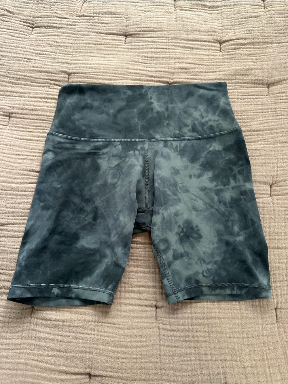 Lululemon Align High Rise 8” Shorts Diamond Dye Graphite Grey Size 8